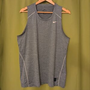 Nike Pro Dri-Fit Fitted Sleeveless Shirt